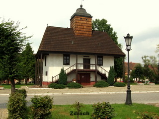 Ratusz w Sulmierzycach