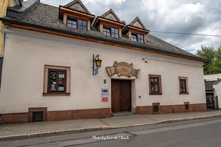 Niemczówka - najstarszy kamienica w Chęcinach, Centrum Informacji Turystycznej w Chęcinach