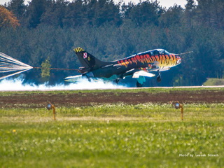 Pokaz Samolotu Myśliwsko Bombowego Suchoj Su-22