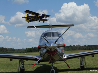 Inne Statki Powietrzne - Na Ziemi - Festyn Lotniczy Michałków 2012 Foto Galeria