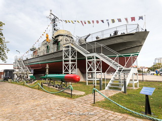Skansen Morski Kołobrzeg, Okręt Patrolowy ORP Fal, Kuter Rakietowy ORP Wladyslawowo