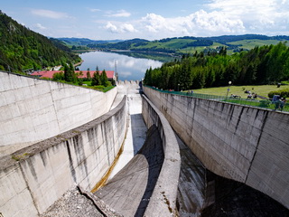 Zapora Wodna i Zalew w Niedzicy