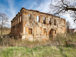 Pałac w Łażanach