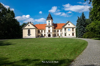 Zamek Tarnowskich w Tarnobrzegu - Dzikowie