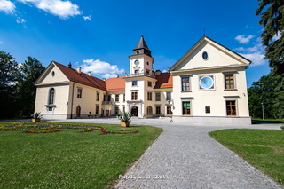 Zamek Tarnowskich w Tarnobrzegu - Dzikowie