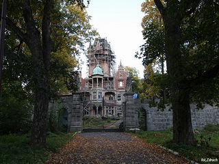 Pałac w Bobrowie