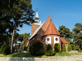 Mrzeżyno- Kościół Piotra i Pawła
