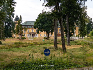 Pałac Żelazno