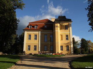 Pałac w Łomnicy