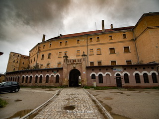 Zamek Piastowski w Jaworz
