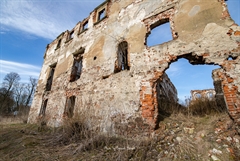 Ruiny-Zamku-Grodztwo-w-Kamiennej-Gorze-2021-02