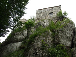 Zamek Bąkowiec w Morsku