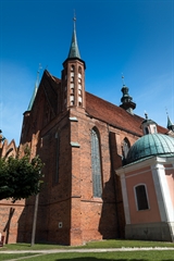 ufortyfikowana-gotycka-katedra-frombork-15